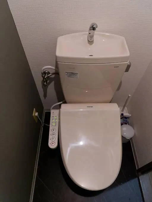 大阪中心地にある貸切アパートメント 0*, Ōsaka Japan
